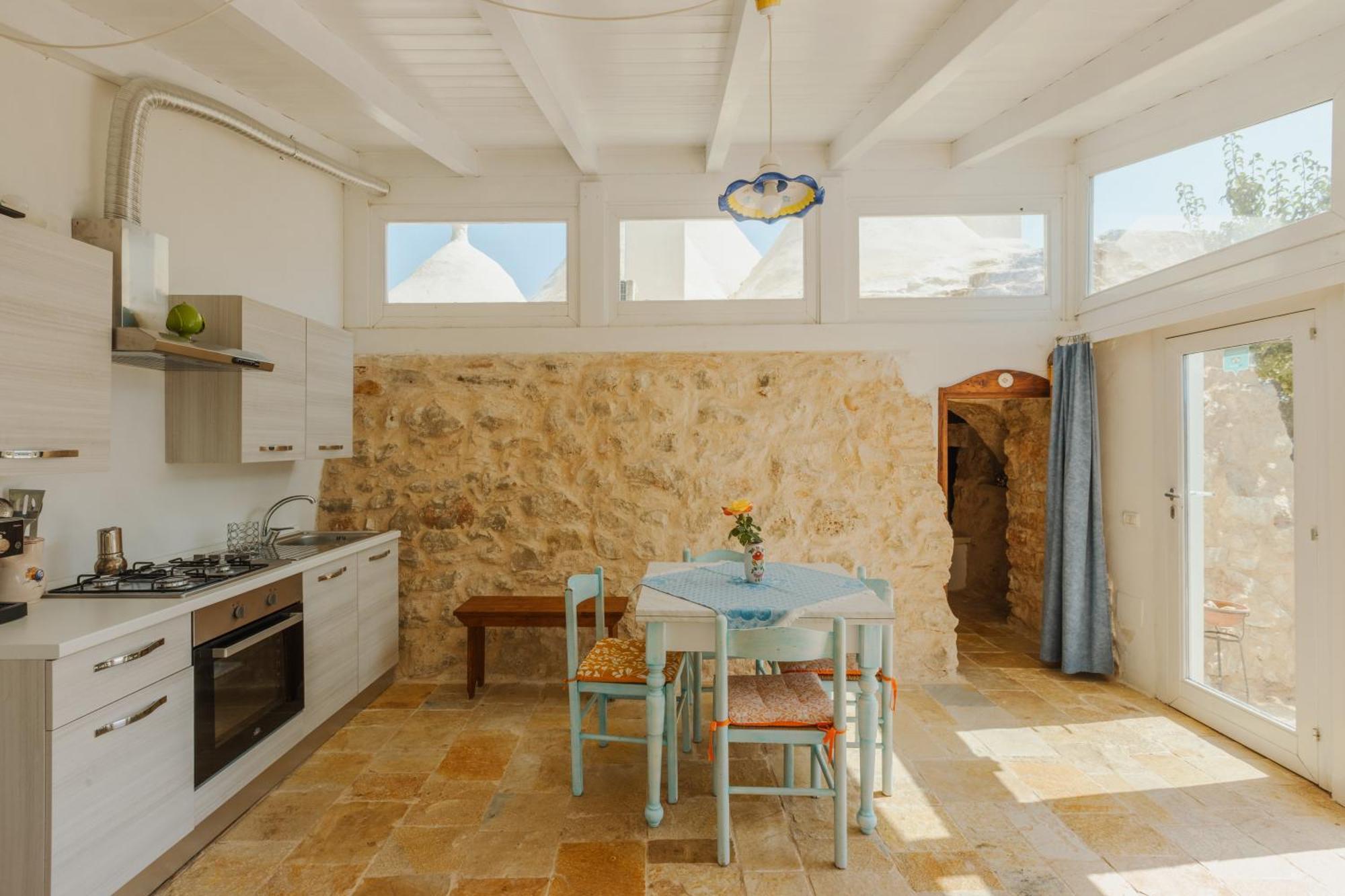 Trullo Tarantini Con Piscina Privata Apartment Latiano Bagian luar foto