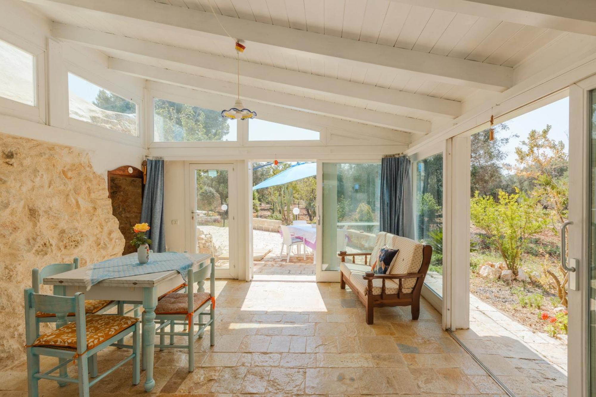 Trullo Tarantini Con Piscina Privata Apartment Latiano Bagian luar foto
